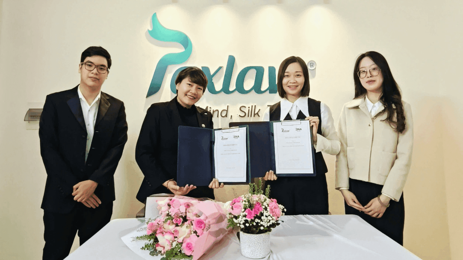 LỄ KÝ KẾT HỢP TÁC GIỮA PAXLAW & BNA LEGAL – DẤU MỐC QUAN TRỌNG TRONG HÀNH TRÌNH KẾT NỐI GIÁ TRỊ TỬ TẾ